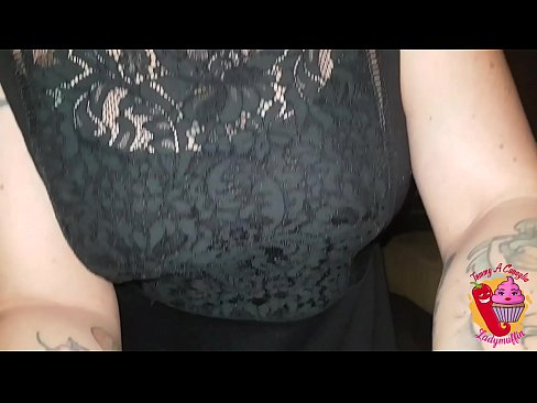❤️ Morali'abo rōna e motšehali o mo fa mosebetsi oa ho foka le Sepanishe Porno  ❌